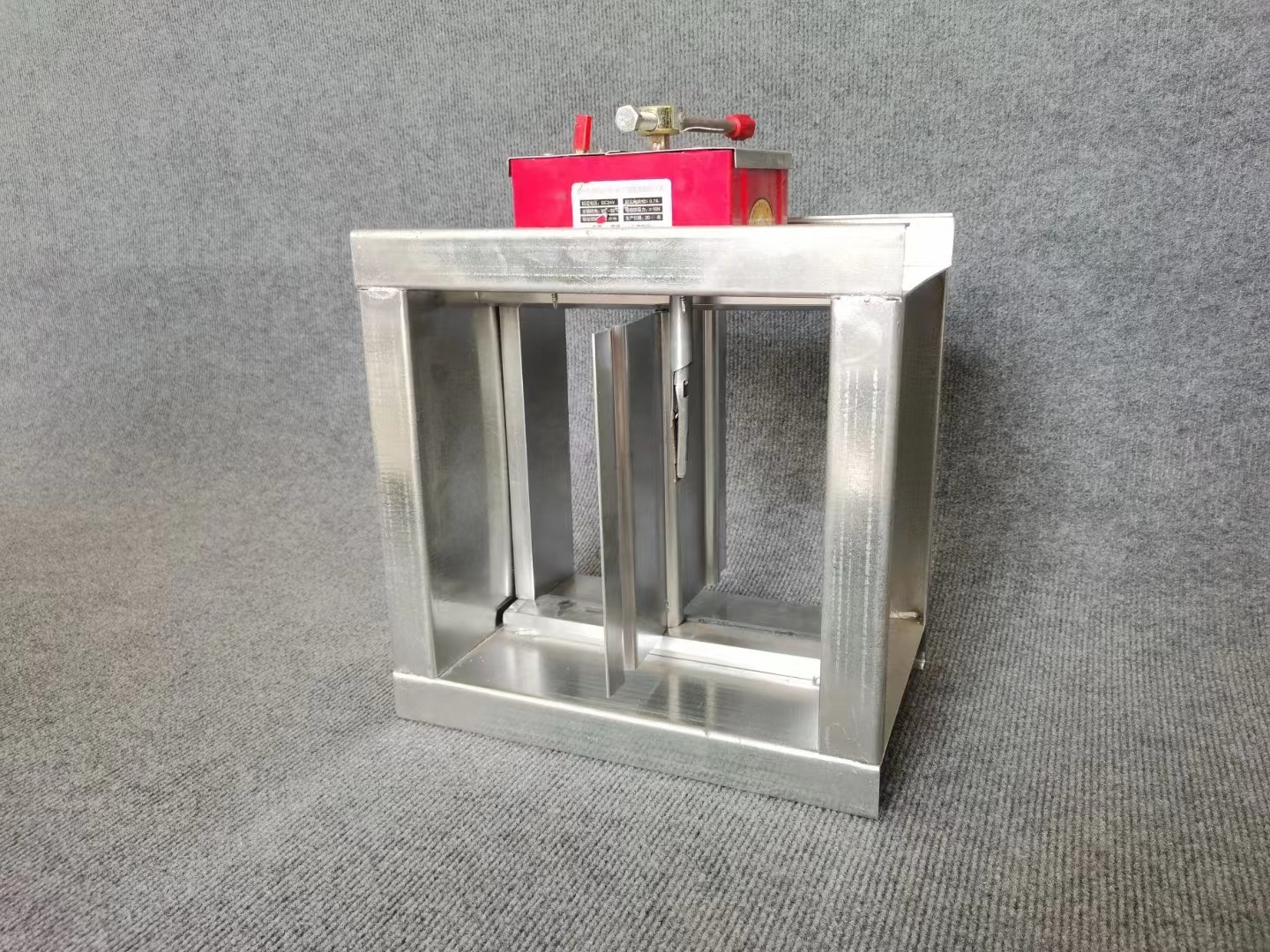 70℃防火阀定制技术说�? onmousewheel=